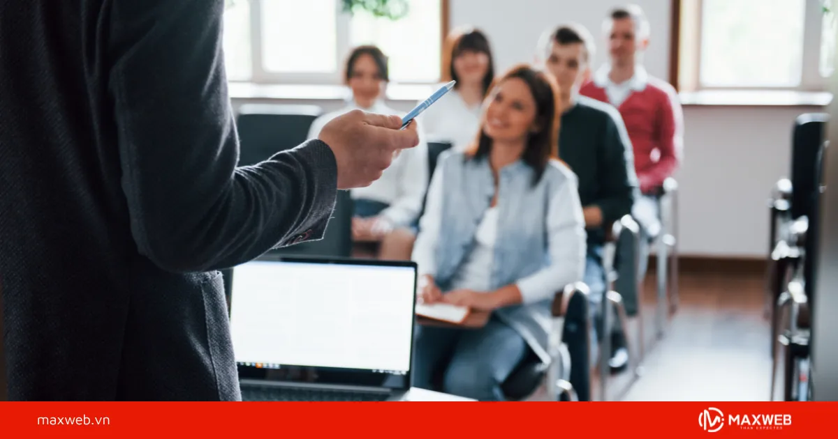 Tham gia hội nhóm chuyên ngành bất động sản