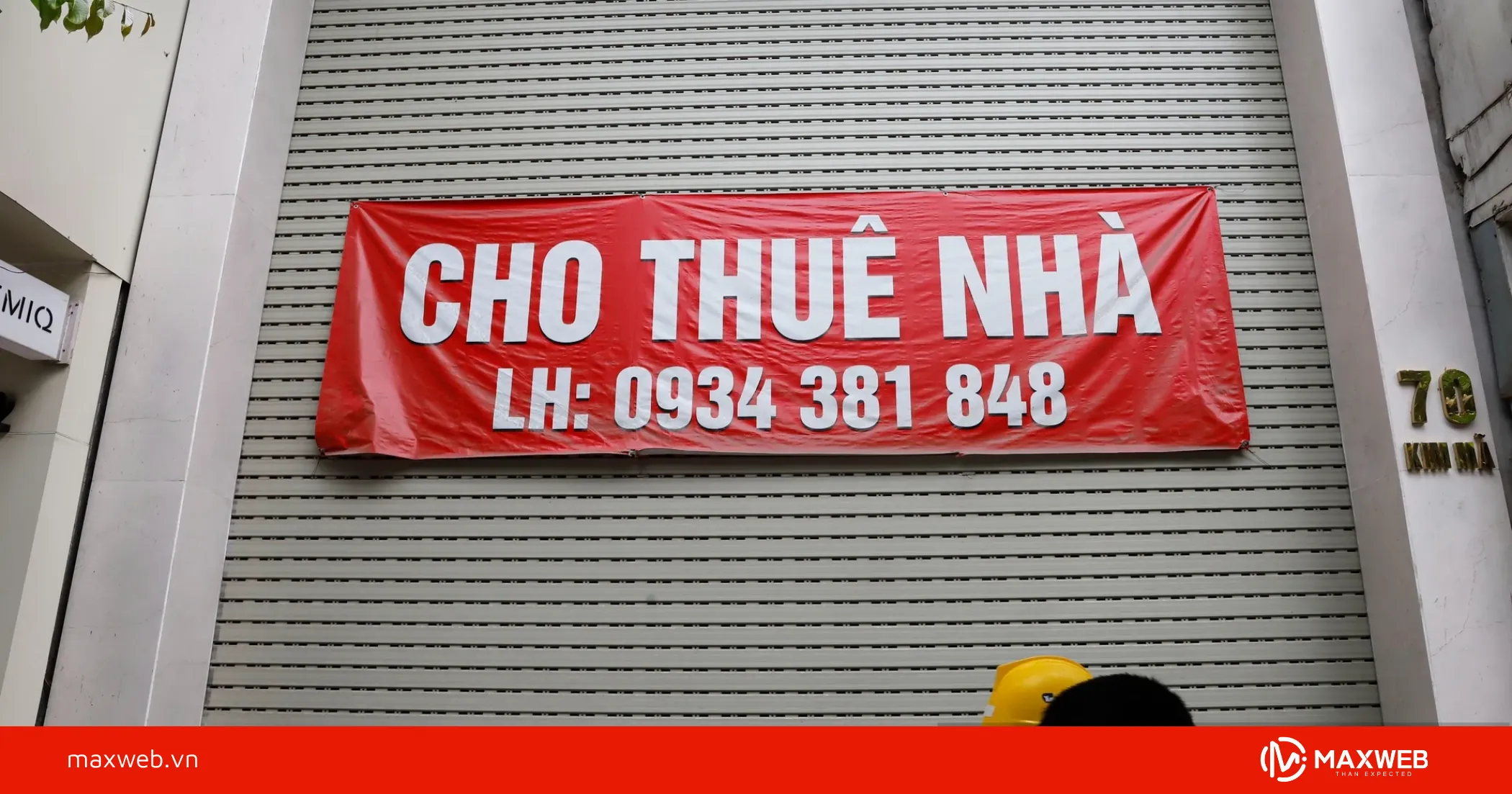 Bảng hiệu bán nhà đất treo tại tài sản mẫu 2
