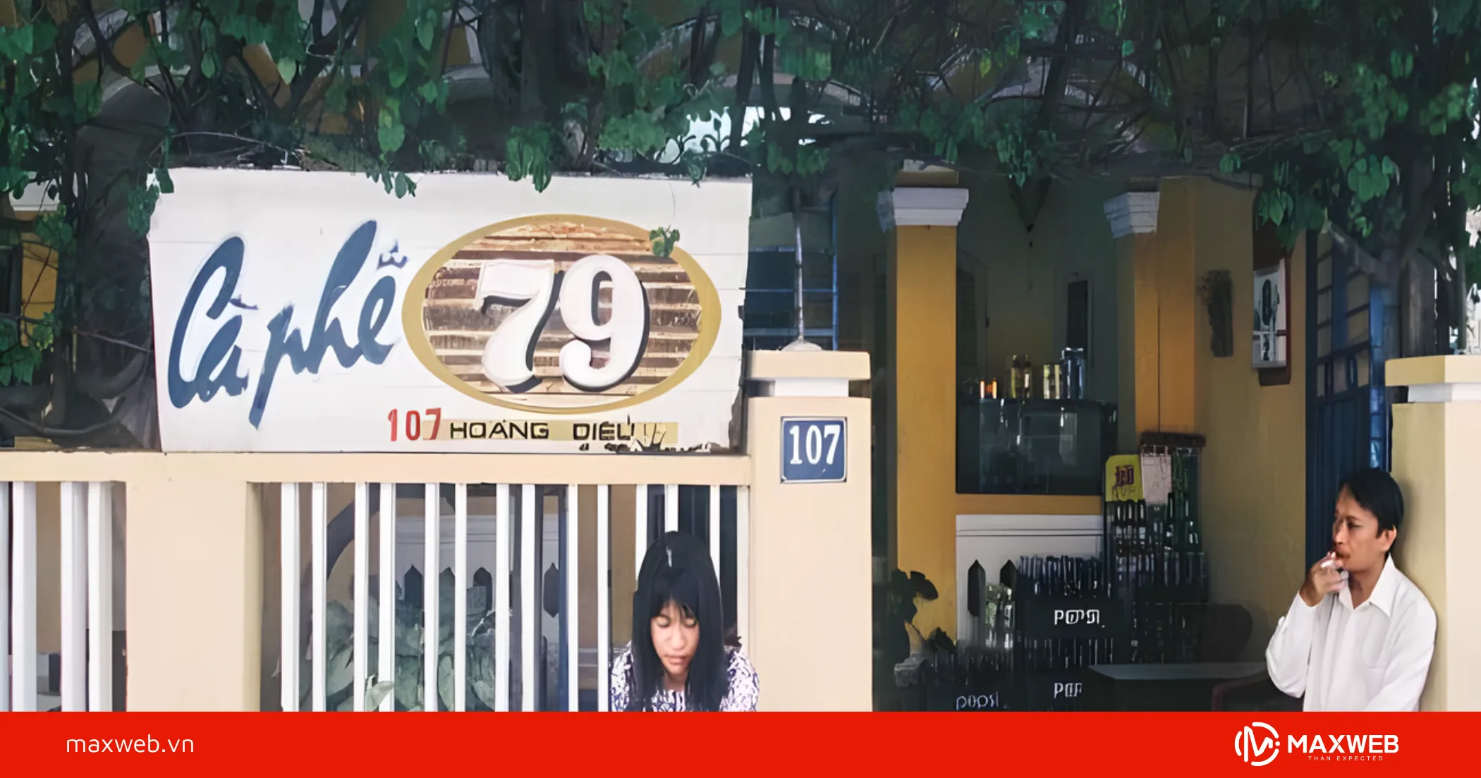 Bảng hiệu quán cafe cóc