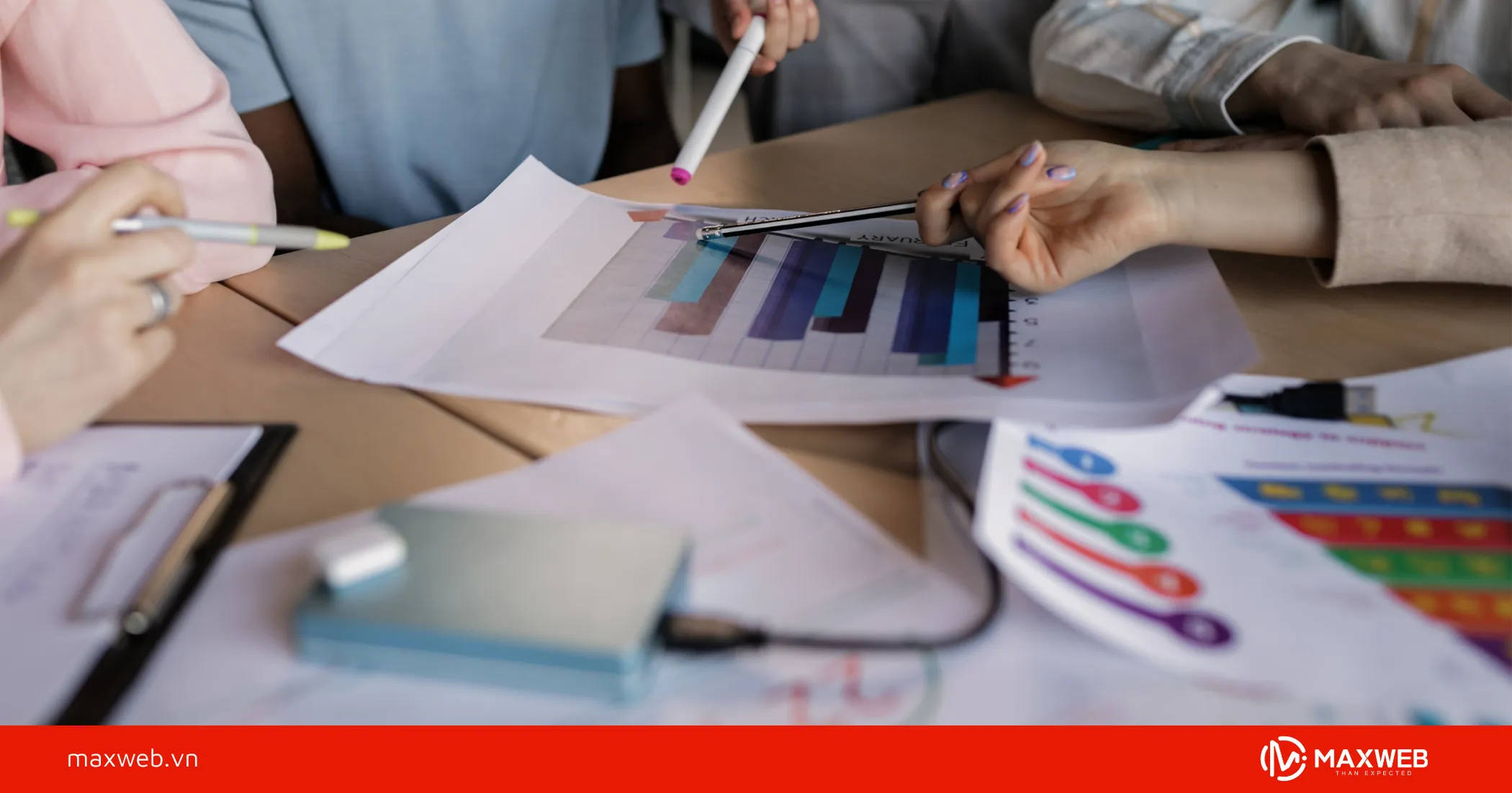 Cập nhật mã qua các nhóm, cộng đồng uy tín