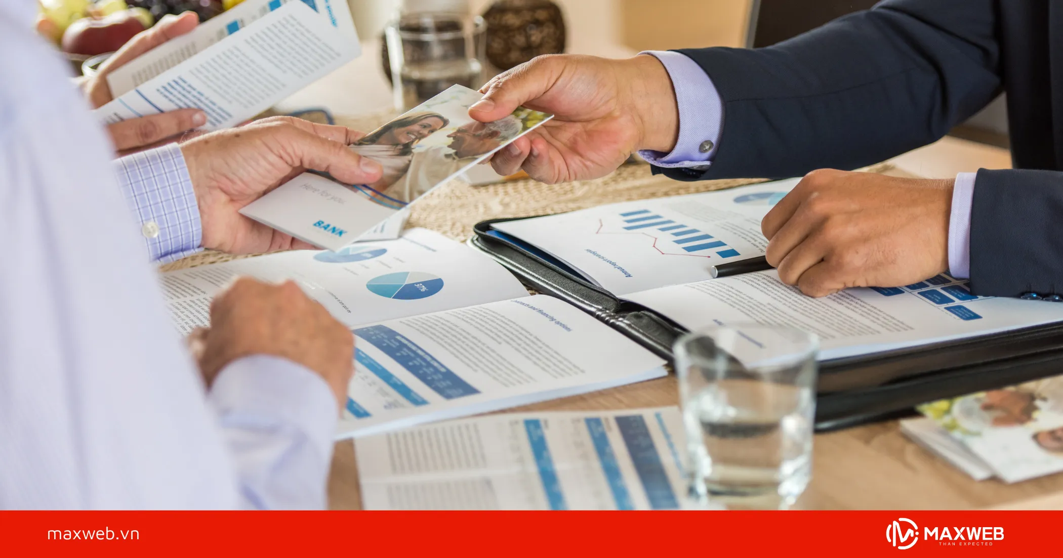 Giữ sự đồng nhất với nhận diện thương hiệu