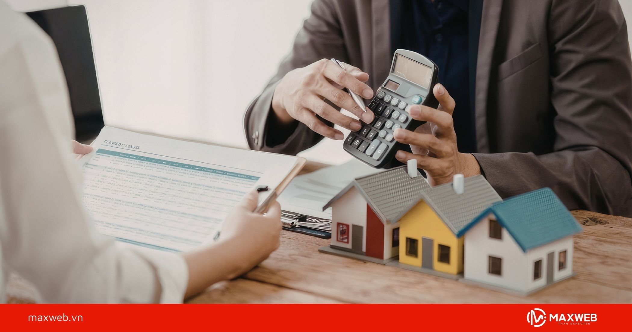 Bước 2: Kê khai thuế, lệ phí khi sang tên nhà đất